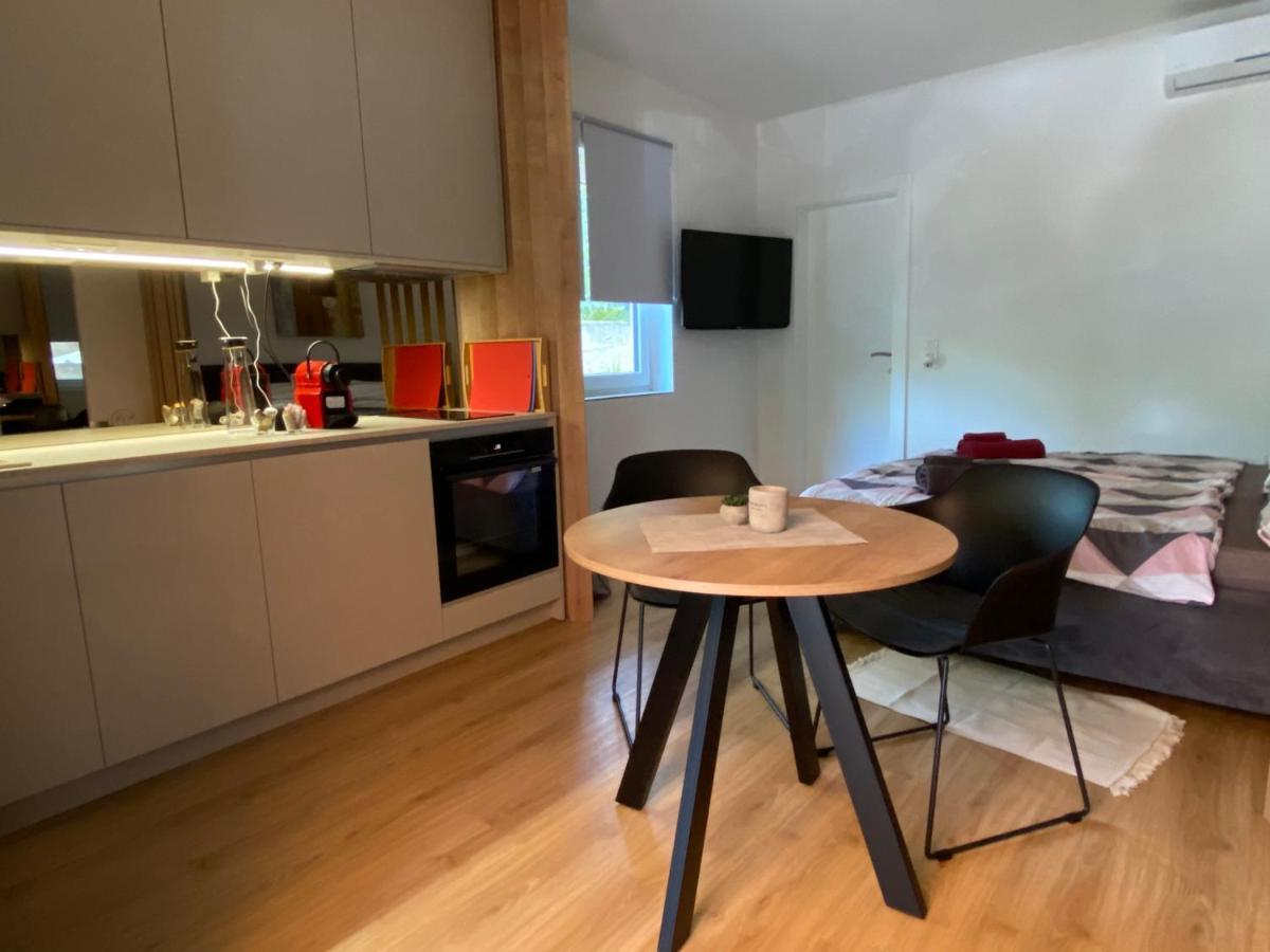 Artatore24 - Modern&stylish Apartments Mali Lošinj Esterno foto