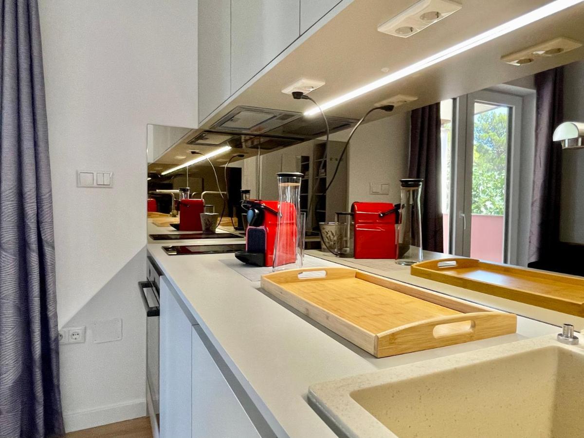 Artatore24 - Modern&stylish Apartments Mali Lošinj Esterno foto