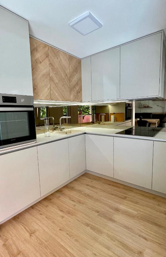 Artatore24 - Modern&stylish Apartments Mali Lošinj Esterno foto