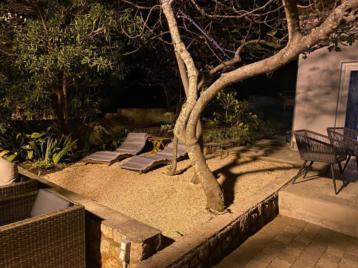 Artatore24 - Modern&stylish Apartments Mali Lošinj Esterno foto