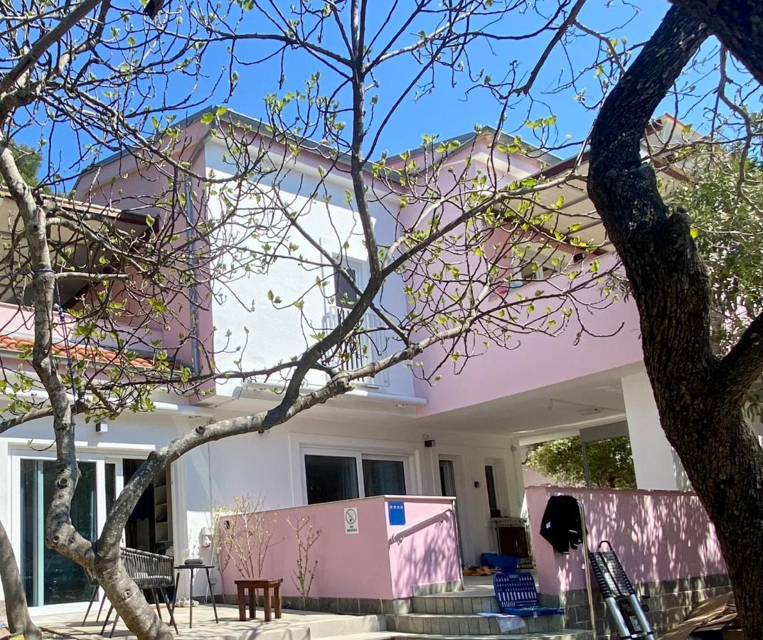 Artatore24 - Modern&stylish Apartments Mali Lošinj Esterno foto